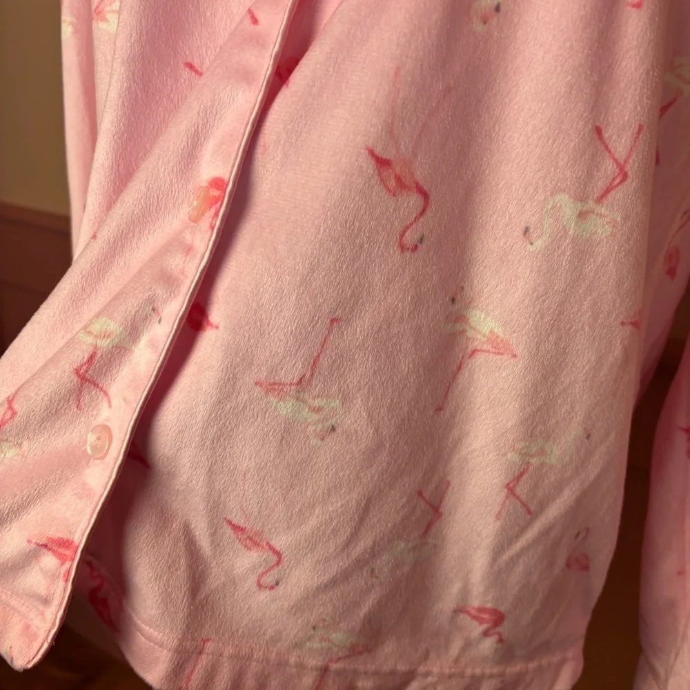 Adorable Pink Flamingo Print Pajama Top Soft Cozy Lounge Bay Studio Sz Medium
